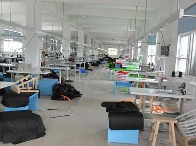 蒼南縣雅利箱包加工廠 